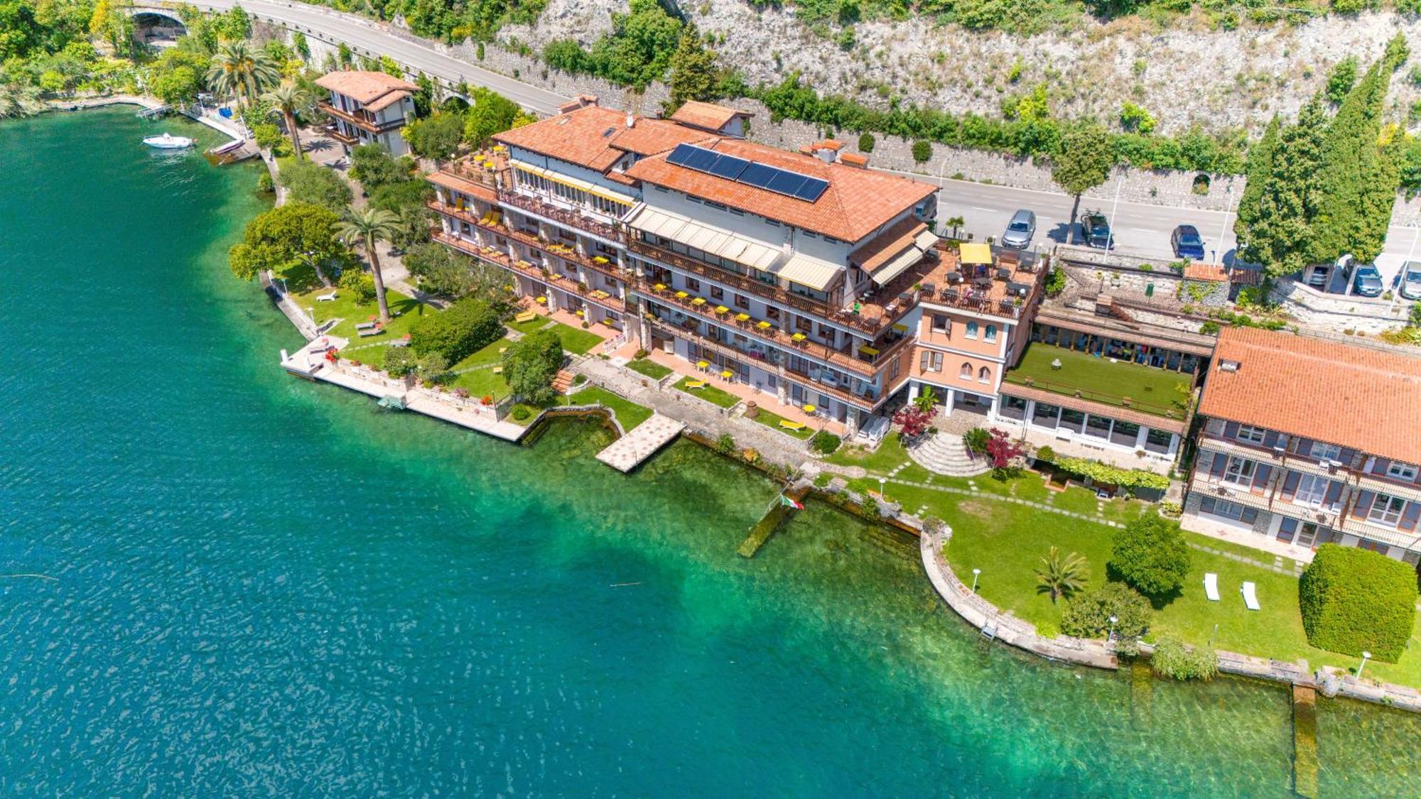 Hotel Forbisicle Tignale Kültér fotó