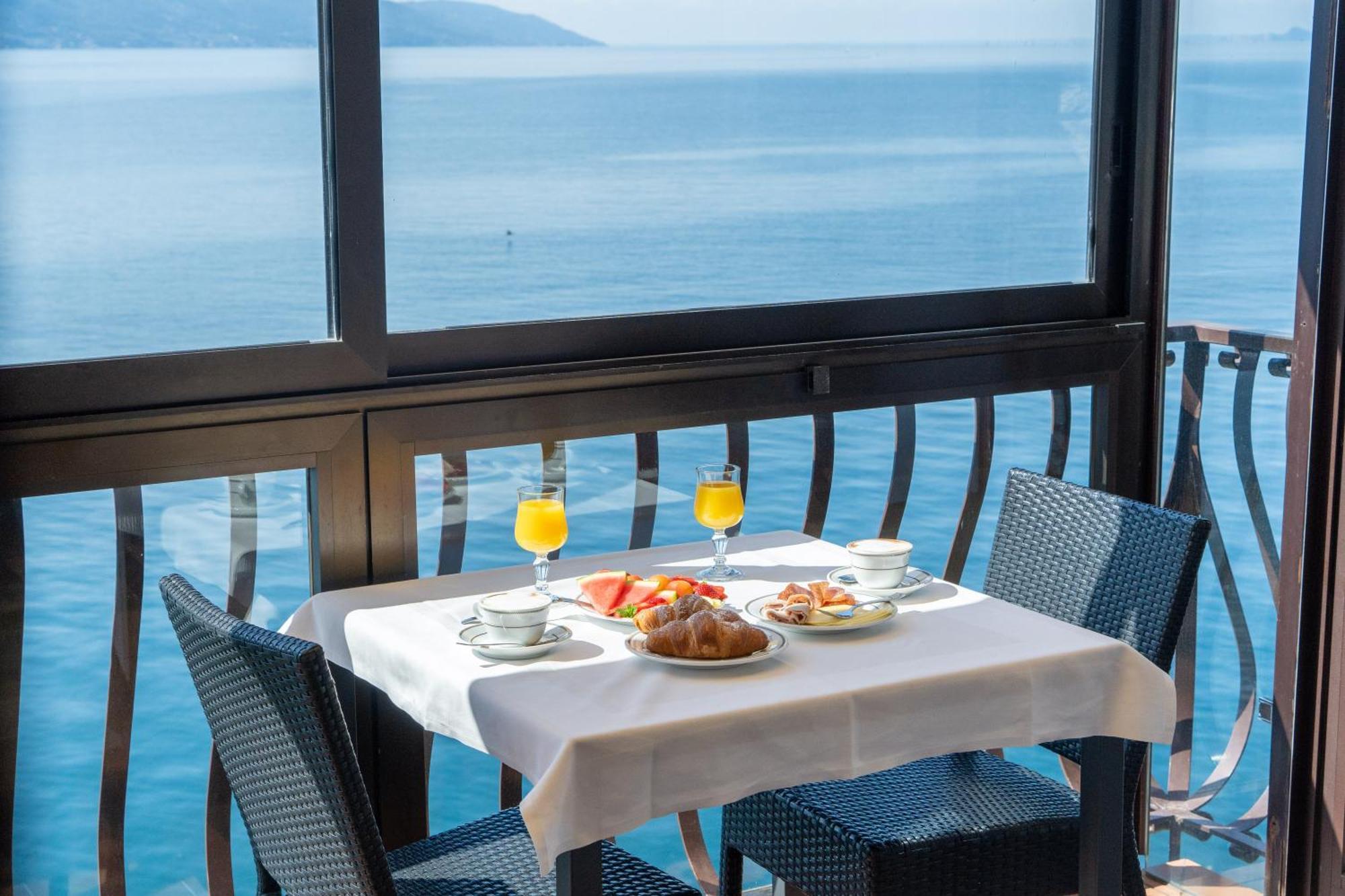 Hotel Forbisicle Tignale Kültér fotó