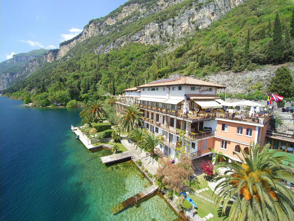 Hotel Forbisicle Tignale Kültér fotó